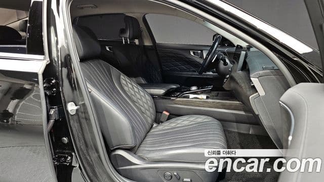 Kia K8 Signature, 2023 10