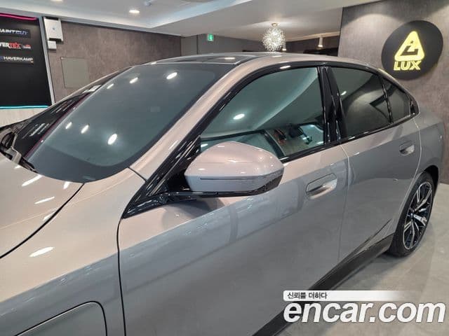 BMW 5시리즈 (G60) 530e M Sport, 2026 все фото