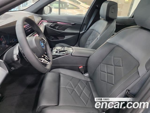 BMW 5시리즈 (G60) 530e M Sport, 2026 10