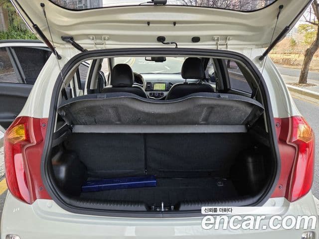 Kia All New Morning Luxury, 2012 16