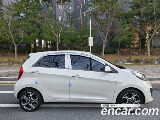 Kia All New Morning Luxury, 2012 18