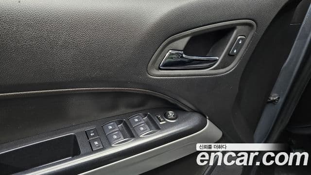 Chevrolet(GM대우) real New 콜로라도 3.6 익스트림-X 4WD, 2022 16