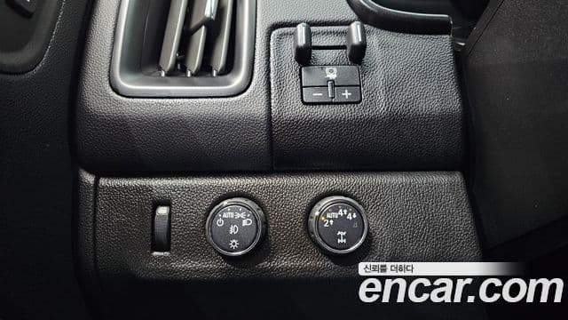 Chevrolet(GM대우) real New 콜로라도 3.6 익스트림-X 4WD, 2022 17
