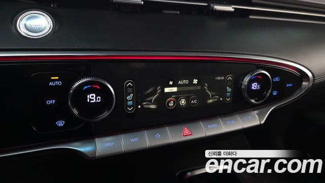 Genesis GV70, 2021 18