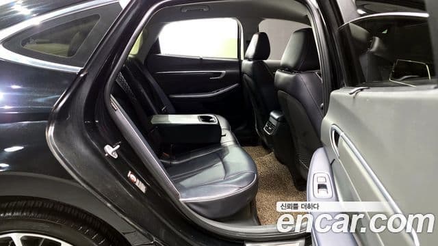 Hyundai Sonata гибрид (DN8) Inspiration, 2023 12