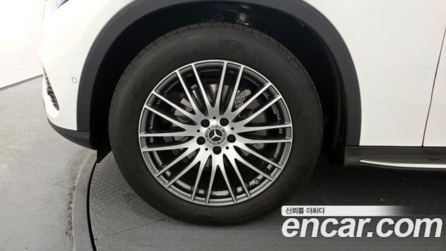 Mercedes-Benz GLC-класс X254 GLC300 4MATIC Avantgarde купе, 2025 все фото