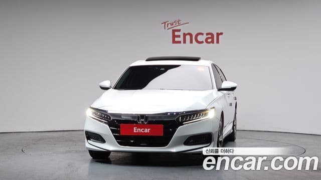 Honda Accord 10세대 1.5 турбо, 2019 3