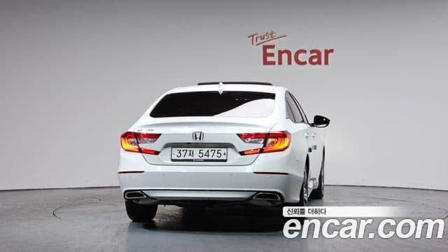 Honda Accord 10세대 1.5 турбо, 2019 4