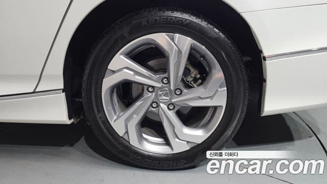Honda Accord 10세대 1.5 турбо, 2019 все фото