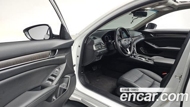 Honda Accord 10세대 1.5 турбо, 2019 10