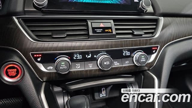 Honda Accord 10세대 1.5 турбо, 2019 16