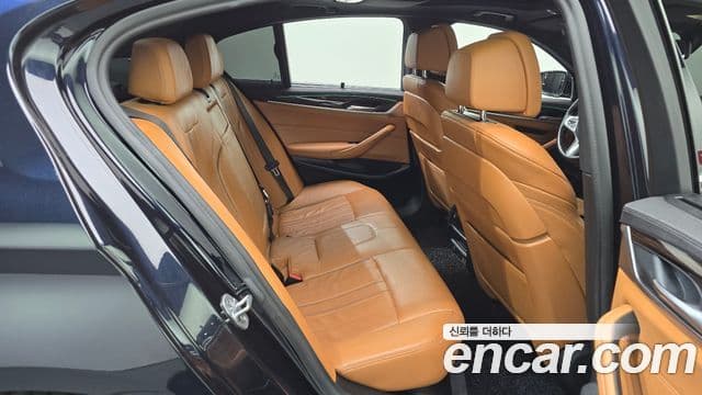 BMW 5시리즈 (G30) 520i M Sport, 2022 12