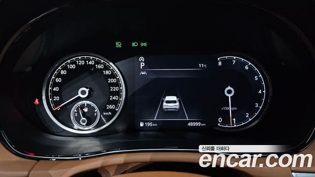 Genesis GV70, 2022 8