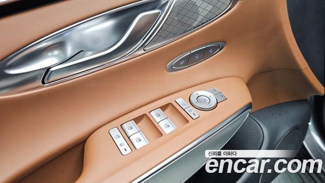 Genesis GV70, 2022 12