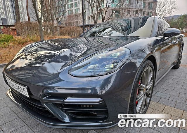Porsche Panamera (971) 4.0 турбо, 2018 1