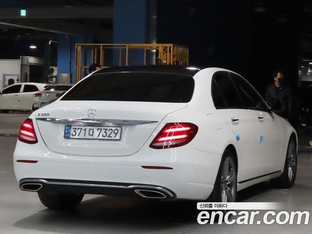 Mercedes-Benz E-класс W213 Avantgarde, 2018 4