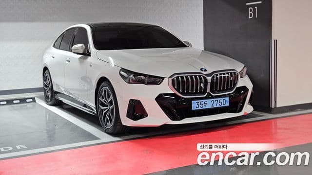 BMW i5 (G60) eDrive 40 M Sport, 2024 9