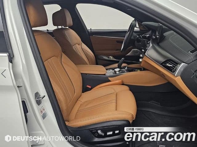 BMW 5시리즈 (G30) 520i M Sport, 2023 10