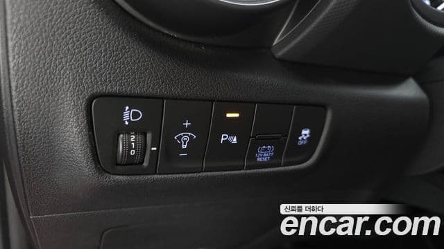 Hyundai The / новый New Kona гибрид Inspiration, 2021 17