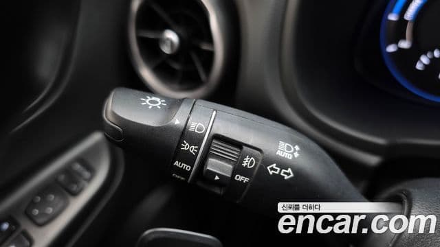 Hyundai The / новый New Kona гибрид Inspiration, 2021 18