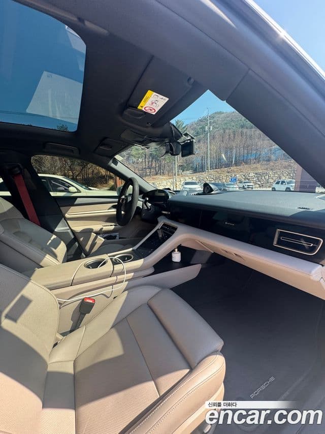 Porsche 타이칸 базовый, 2022 9