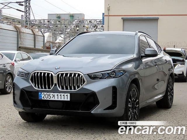 BMW X6 (G06) xDrive40i M Sport, 2025 1