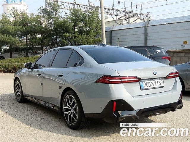 BMW 5시리즈 (G60) 520i M Sport, 2025 2