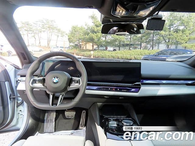 BMW 5시리즈 (G60) 520i M Sport, 2025 7