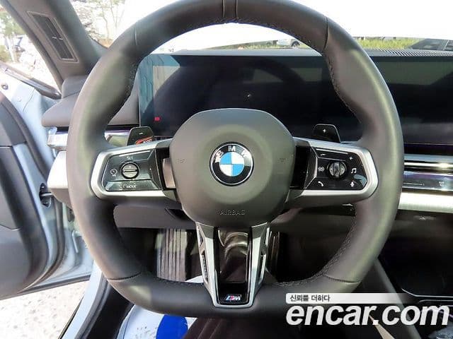 BMW 5시리즈 (G60) 520i M Sport, 2025 8