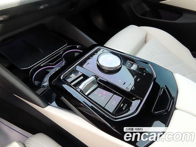 BMW 5시리즈 (G60) 520i M Sport, 2025 11