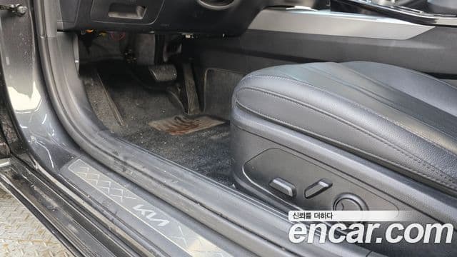 Kia K8 гибрид Noblesse, 2022 17