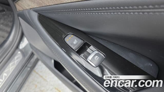 Kia K8 гибрид Noblesse, 2022 19