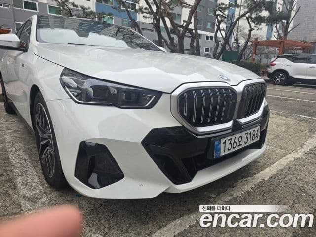 BMW 5시리즈 (G60) 523d M Sport, 2025 3