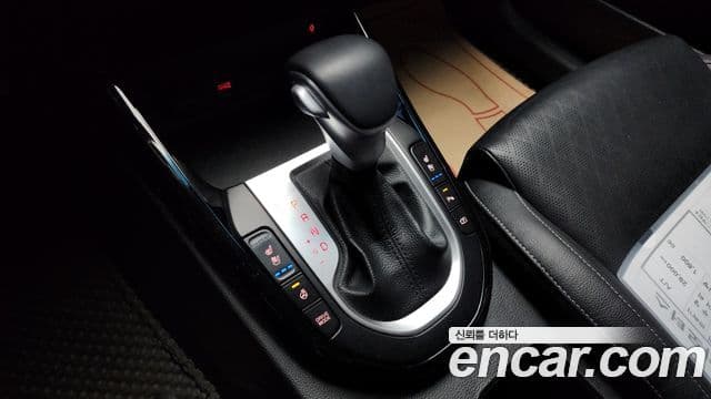 Kia The / новый New K3 2세대 Signature, 2023 9