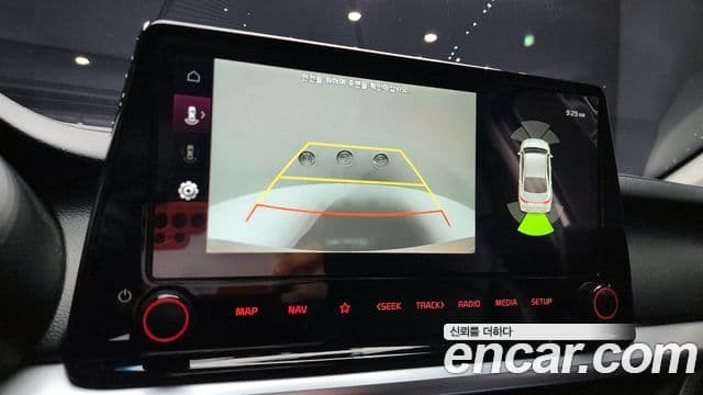 Kia The / новый New K3 2세대 Signature, 2023 15