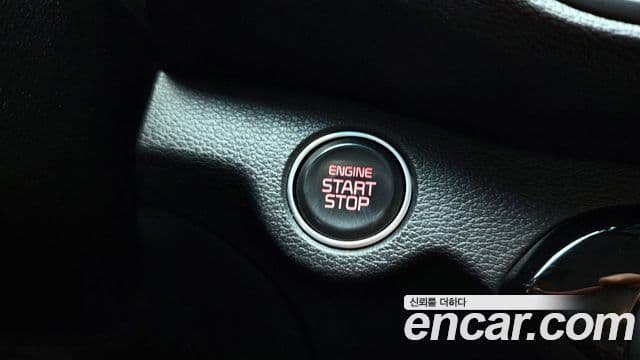 Kia The / новый New K3 2세대 Signature, 2023 17