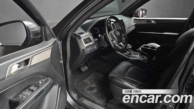 KG모빌리티(SsangYong) Rexton Sport 칸 Professional X (5-Link), 2019 11