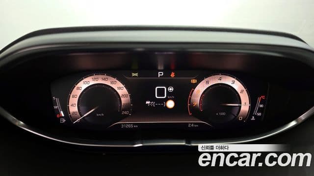 Peugeot 5008 2세대 1.2 Pure Tech GT, 2024 8