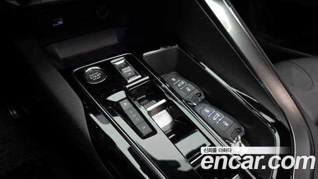 Peugeot 5008 2세대 1.2 Pure Tech GT, 2024 9