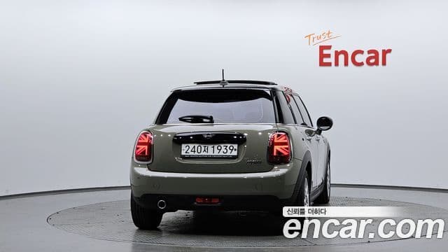 Mini Cooper 3세대, 2020 4