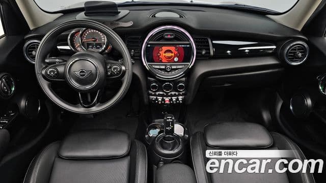 Mini Cooper 3세대, 2020 7