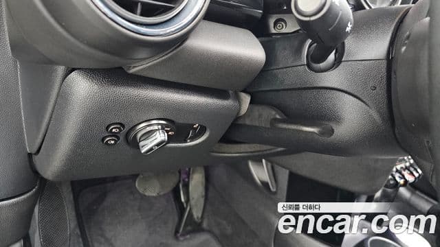 Mini Cooper 3세대, 2020 18