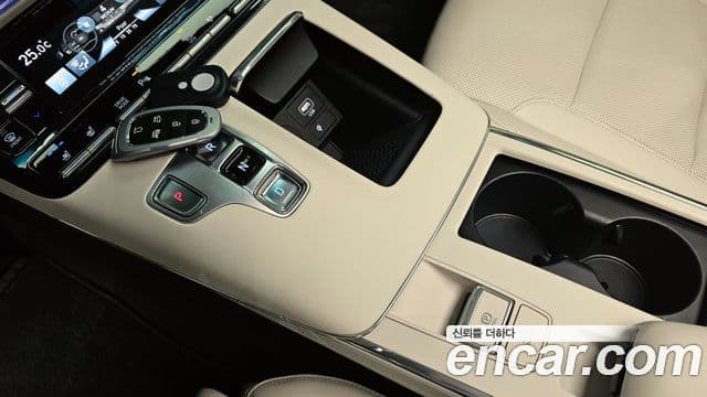 Hyundai The / новый New Grandeur IG Calligraphy, 2023 9