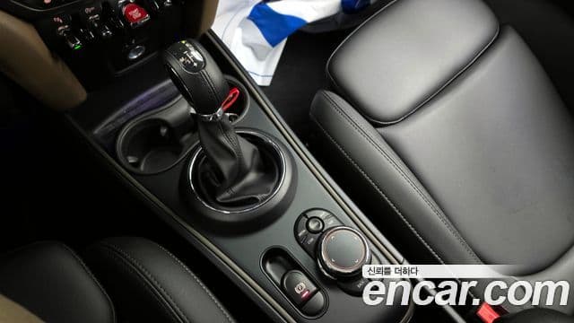 Mini Cooper Countryman 2세대, 2019 9