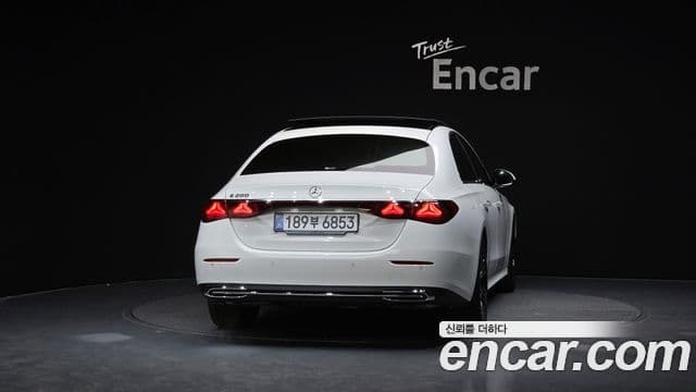 Mercedes-Benz E-класс W214 Avantgarde, 2025 4