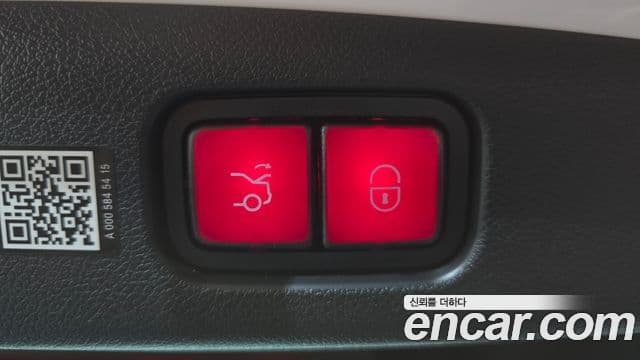 Mercedes-Benz E-класс W214 Avantgarde, 2025 19