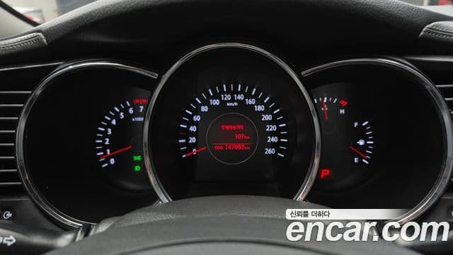 Kia K5 2.0 Deluxe, 2011 8