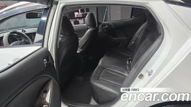 Kia K5 2.0 Deluxe, 2011 13