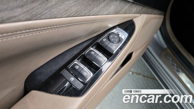 Kia K8 гибрид Noblesse, 2022 17