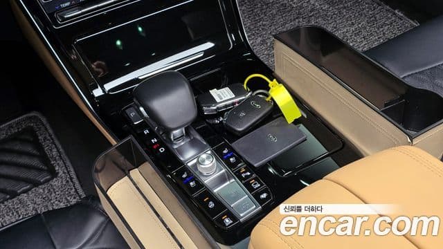 Kia K7 Premier гибрид Signature, 2020 9